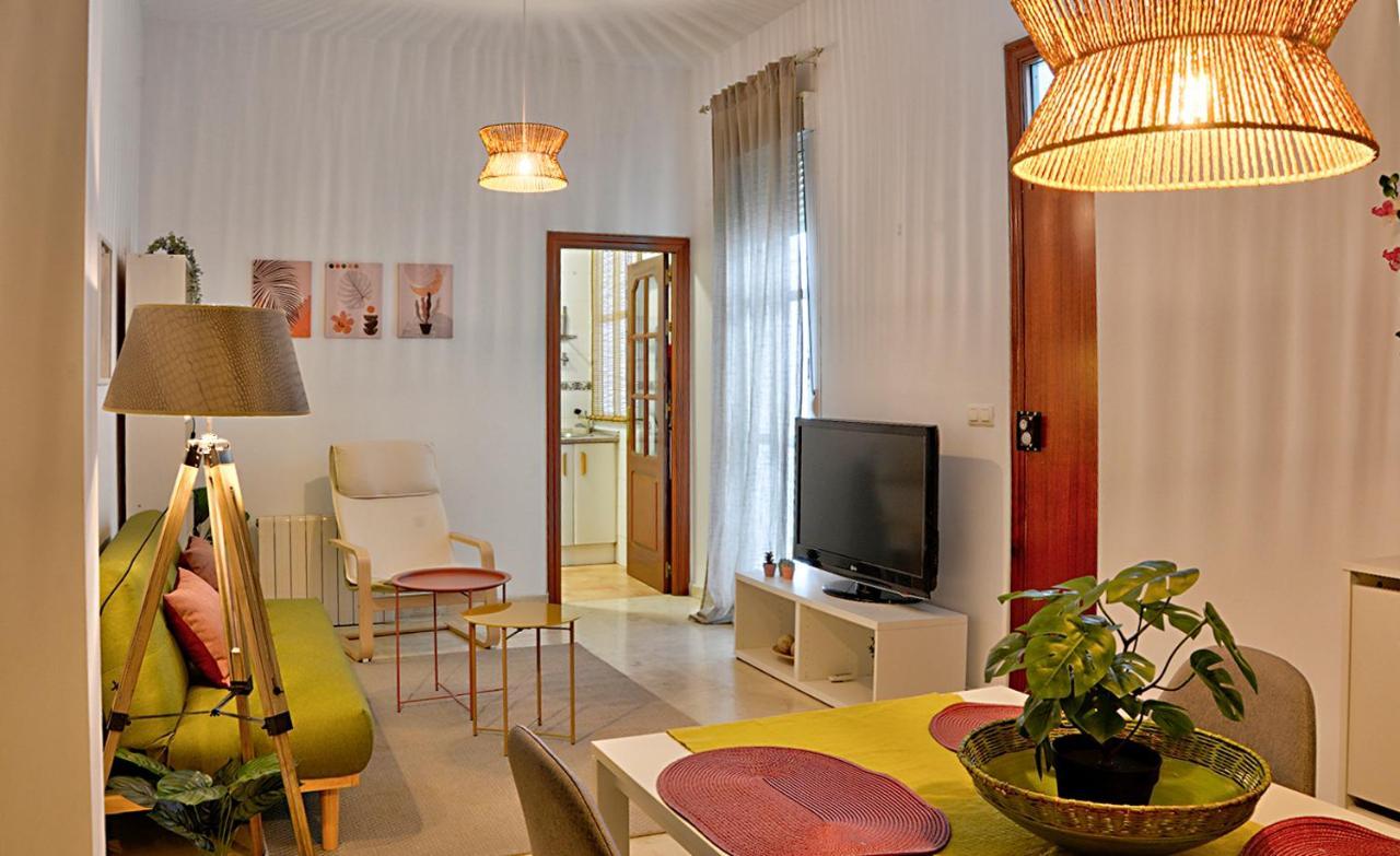 Apartamento Calle Feria * Séville